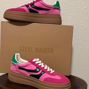 Steve Madden Fuchsia and Emerald Sneakers